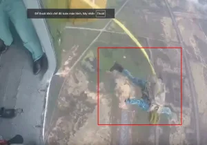 Lần đầu thấy video nhảy dù ở góc quay này mà của Việt Nam đó