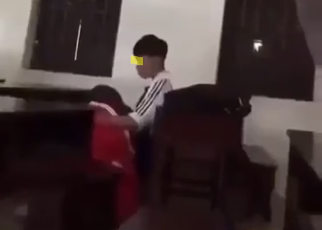 Ôi.. tình yêu tuổi học trò, vẫn là trong ‘sáng’