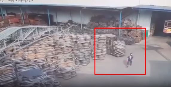 TNLĐ: sao bất cẩn quá vậy