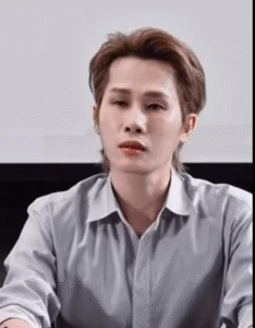 Jack (J97) từng hỏi mẹ: “Mẹ ơi! nếu một ngày nào đó, con hổng có còn.. con hỏng có lo cho mẹ được sau này.. mẹ có giận con không?”